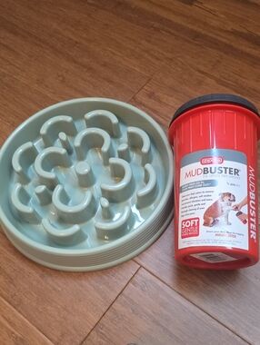 MudBuster Paw Washer &  VibrantLife Slow Feeder Pet Bowl